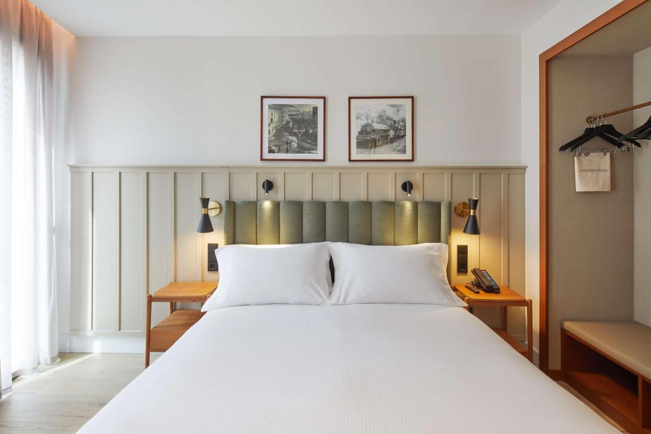 Via Sants Hotel Barcelona, Tapestry Collection By Hilton Esterno foto